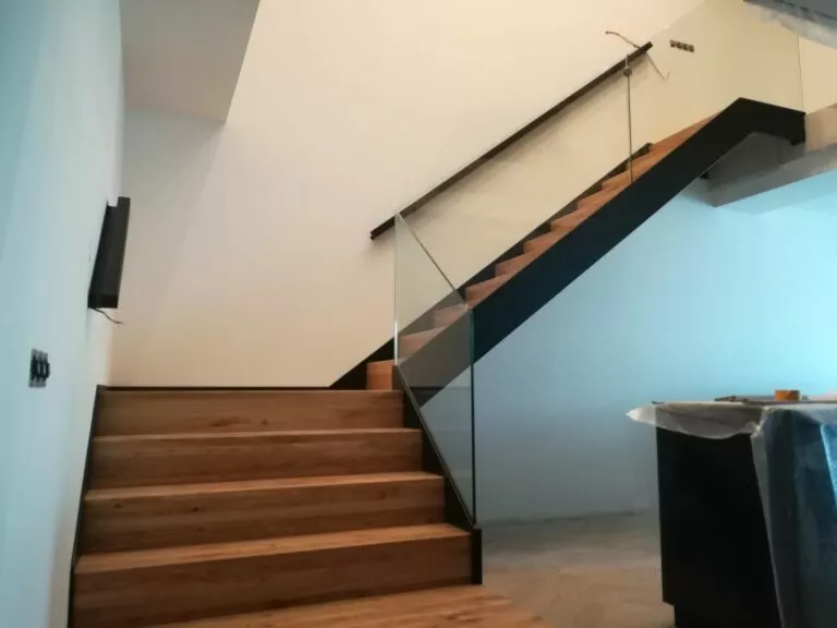 Stahltreppen